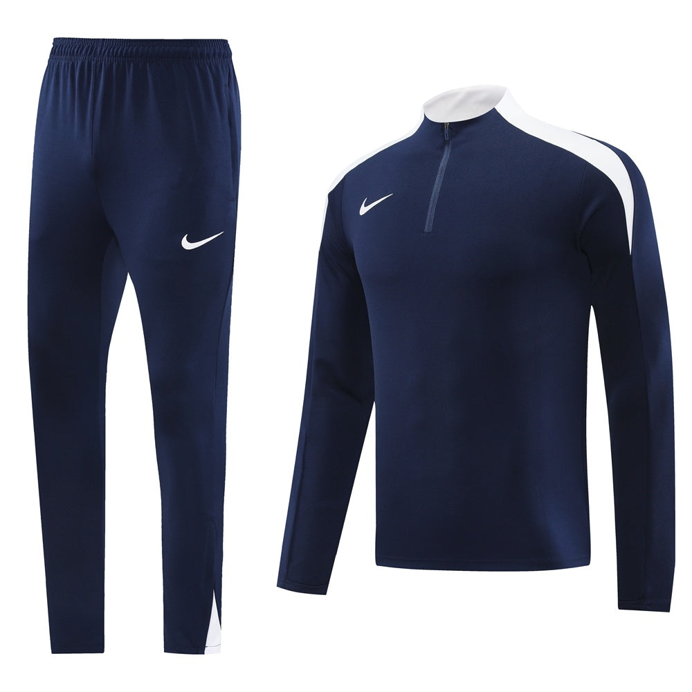 Kit Tracksuit NK 24