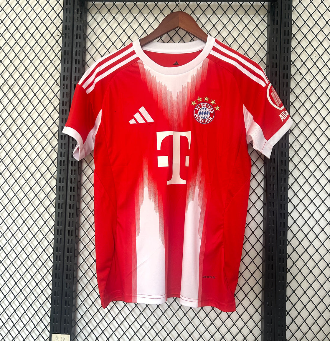 Maillot Bayern Munich Domicile 2025-2026
