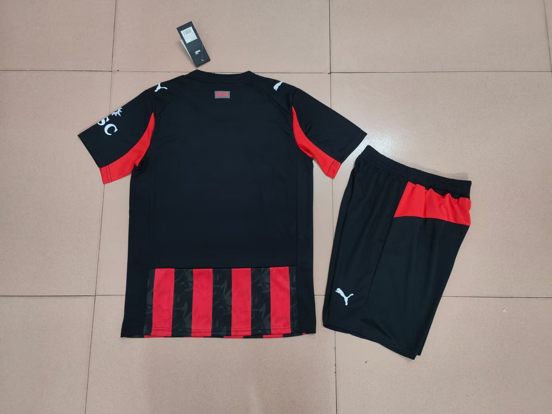 Kit Training AC Milan 2025-2026