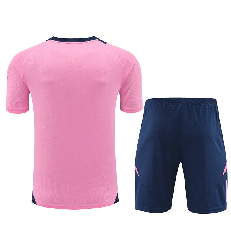 Kit Training Arsenal 2024-2025