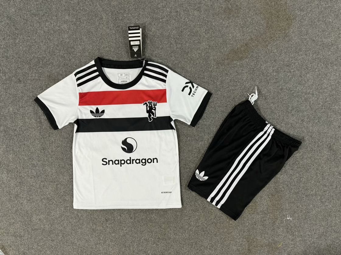 Kit Enfant Manchester United Third 2024-2025