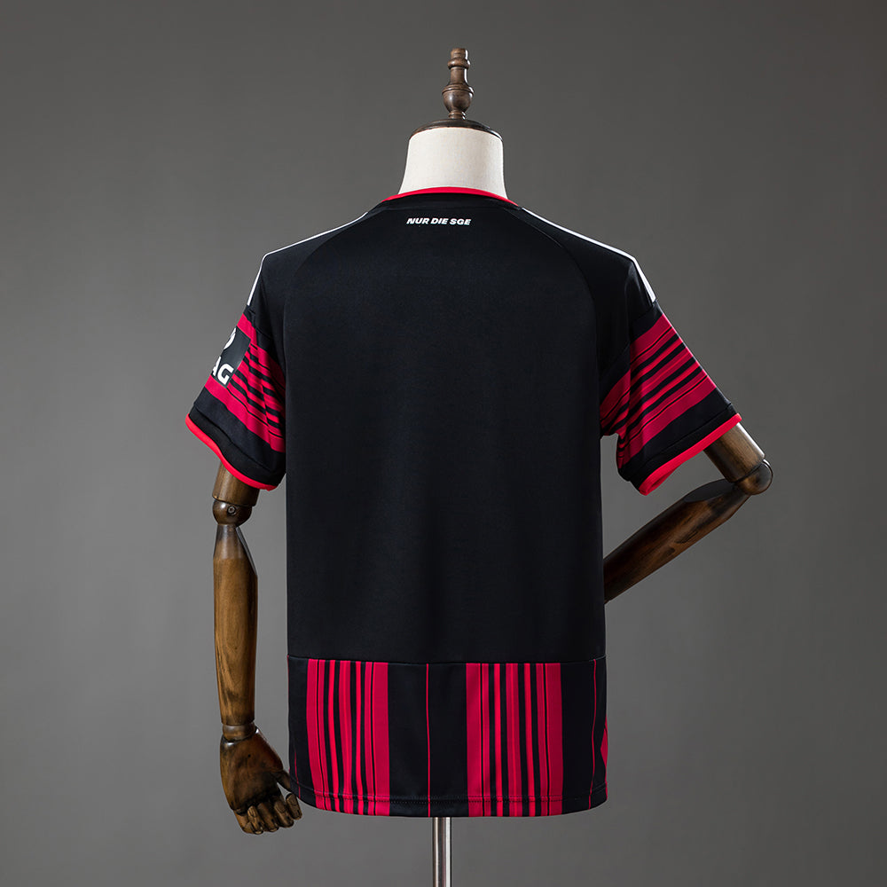 Maillot Eintracht Francfort Domicile 2026-2027