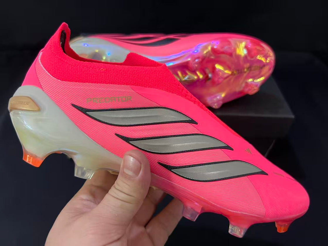Predator Elite Laceless FG