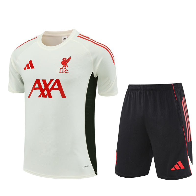 Kit Training Liverpool 2025-2026