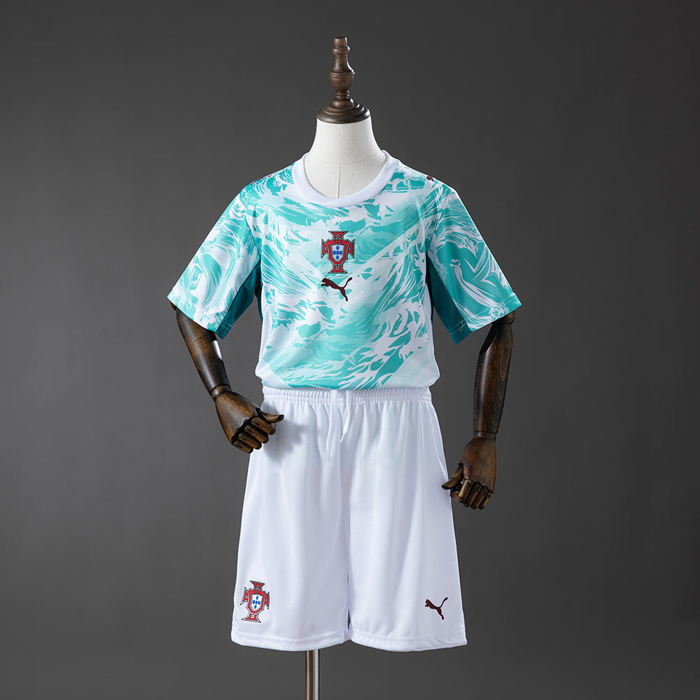 Kit Enfant Portugal Extérieur 2025-2026