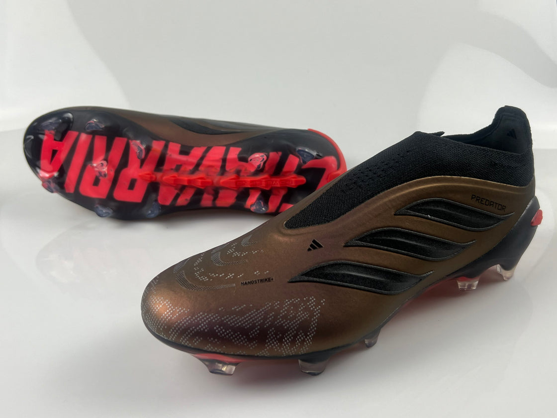Predator Elite LL Laceless FG