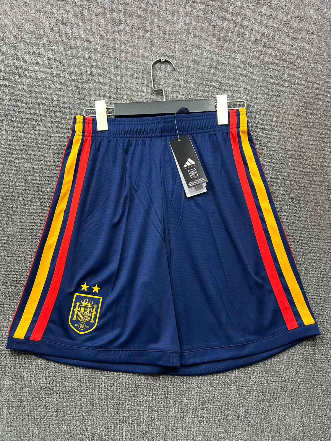 Short Spain Domicile 2026-2027