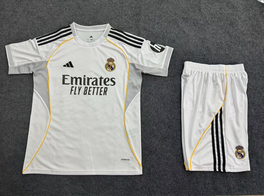 Kit Enfant Real Madrid Domicile 2025-2026