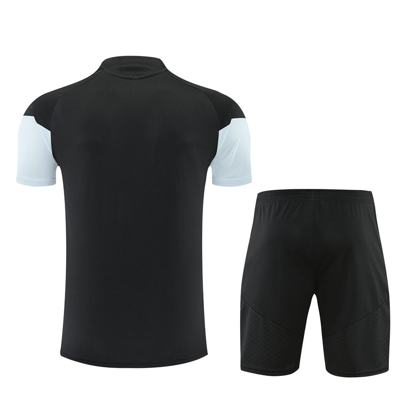 Kit Training Liverpool 2026-2027