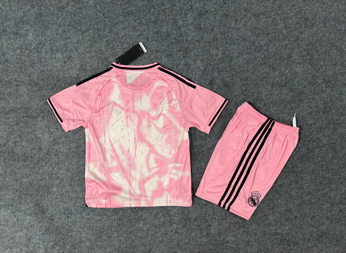 Kit Enfant Real Madrid Édition Spéciale Rose 2025-2026