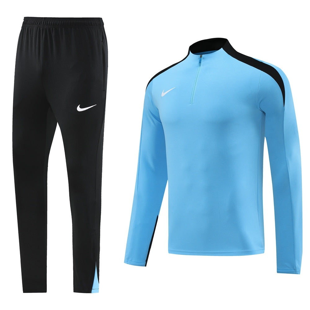Kit Tracksuit NK 24
