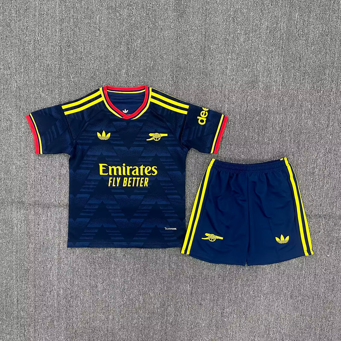 Kit Enfant Arsenal Extérieur 2026-2027