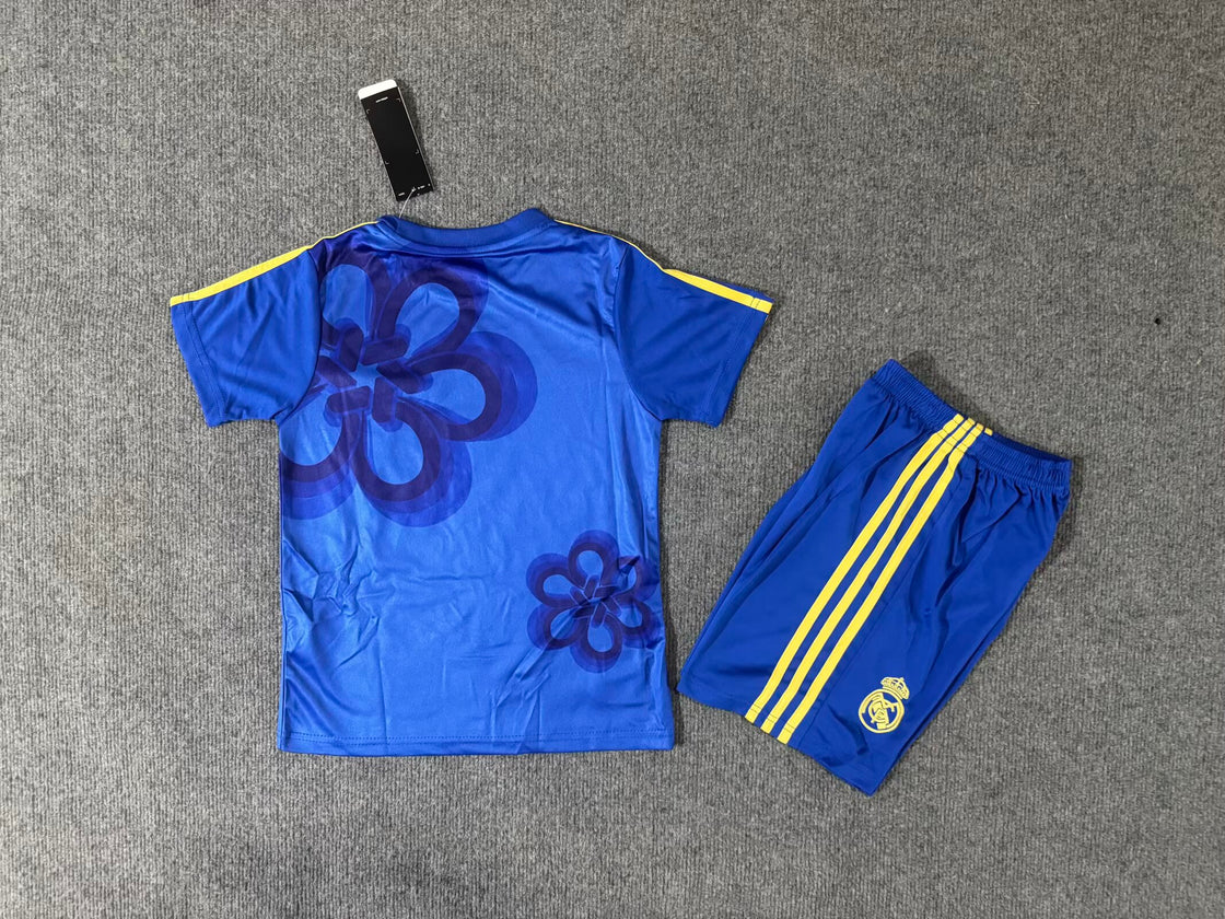 Kit Enfant Real Madrid Édition Spéciale 2025-2026