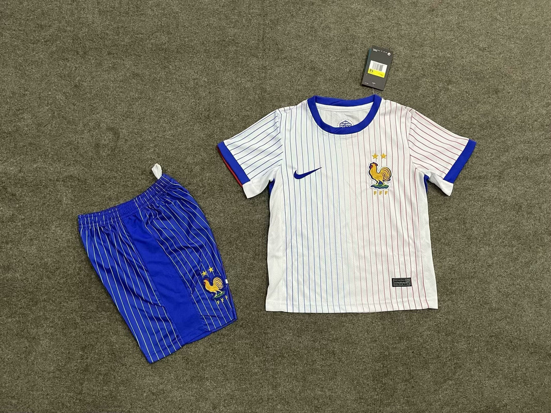 Kit Enfant France Extérieur 2024-2025