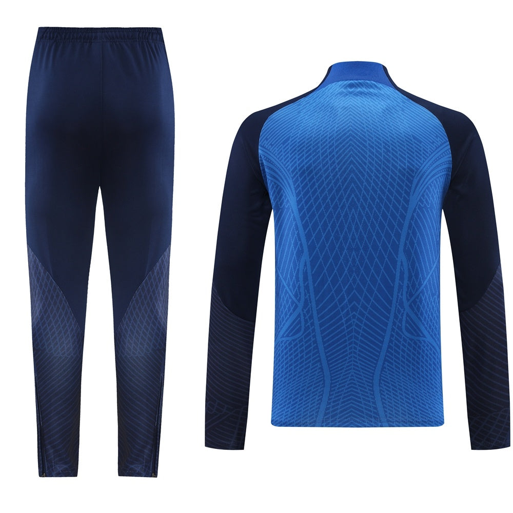 Kit Tracksuit NK 22