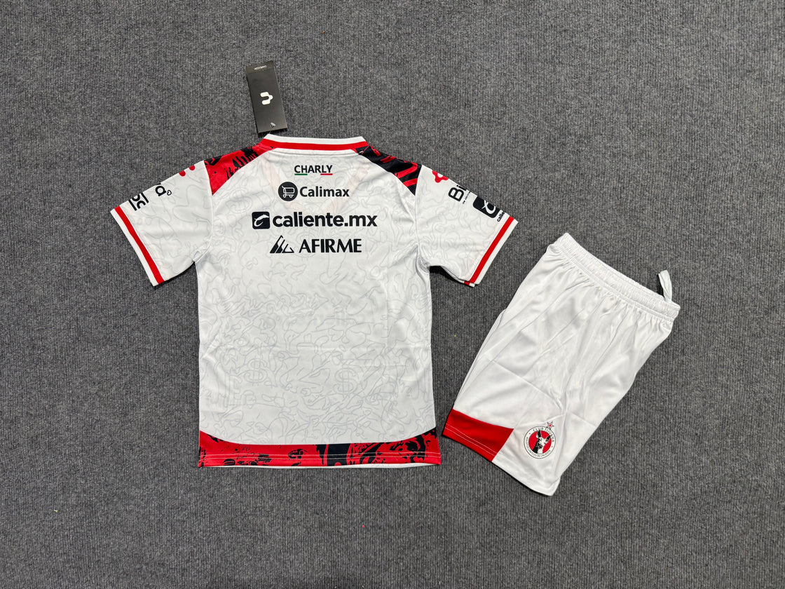 Kit Enfant Club Tijuana Extérieur 2025-2026