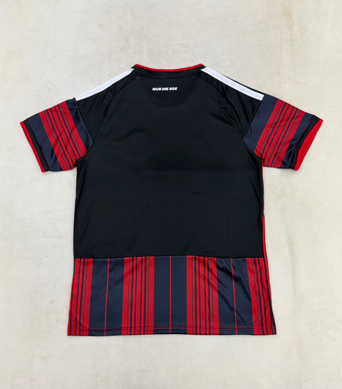Maillot Eintracht Francfort Domicile 2026-2027