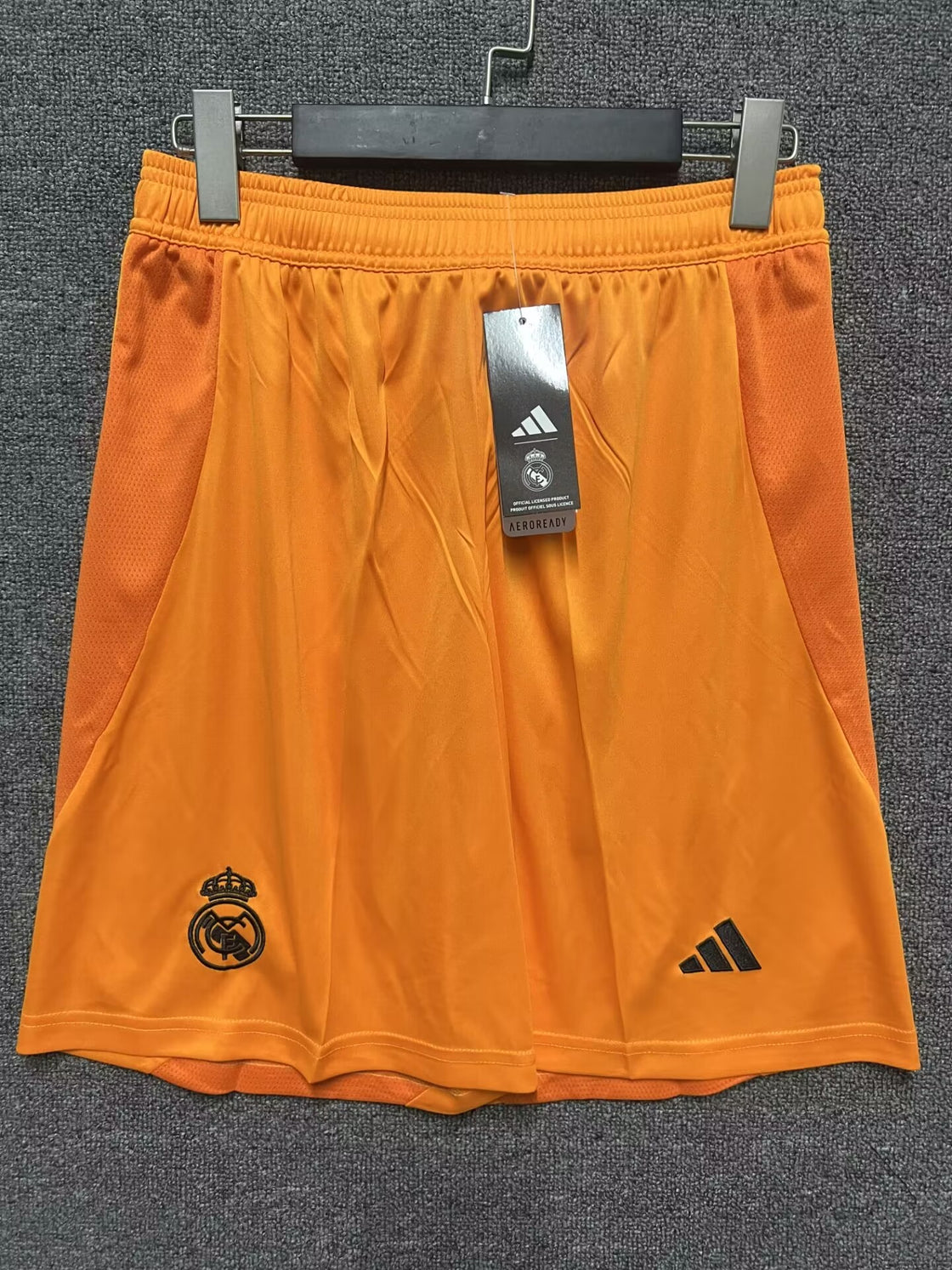 Short Real Madrid Extérieur 2024-2025