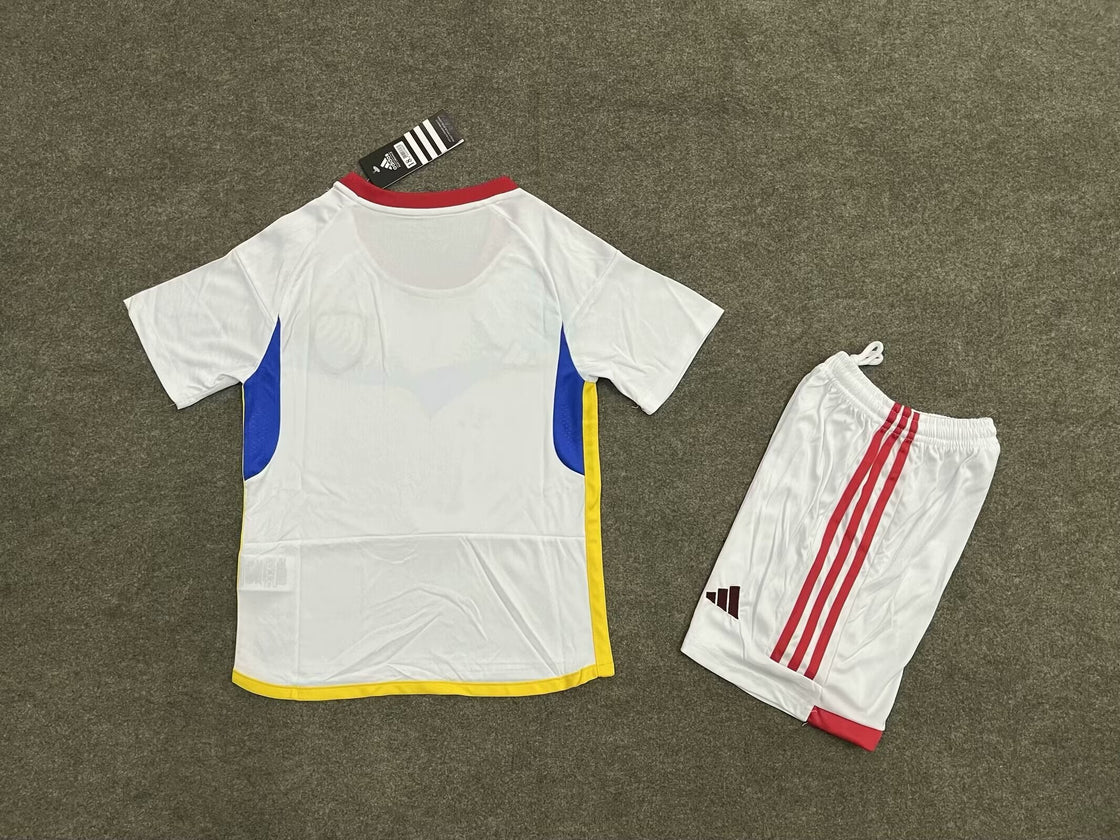 Kit Enfant Venezuela Extérieur 2024-2025