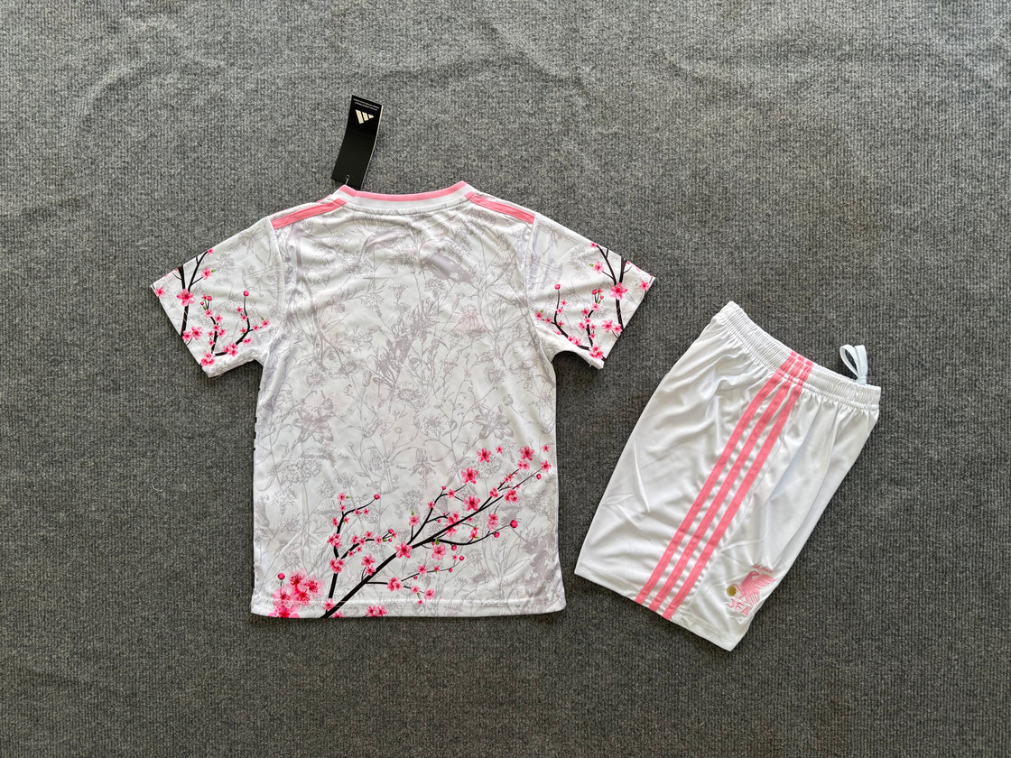 Kit Enfant Japon Édition Anime 2025-2026