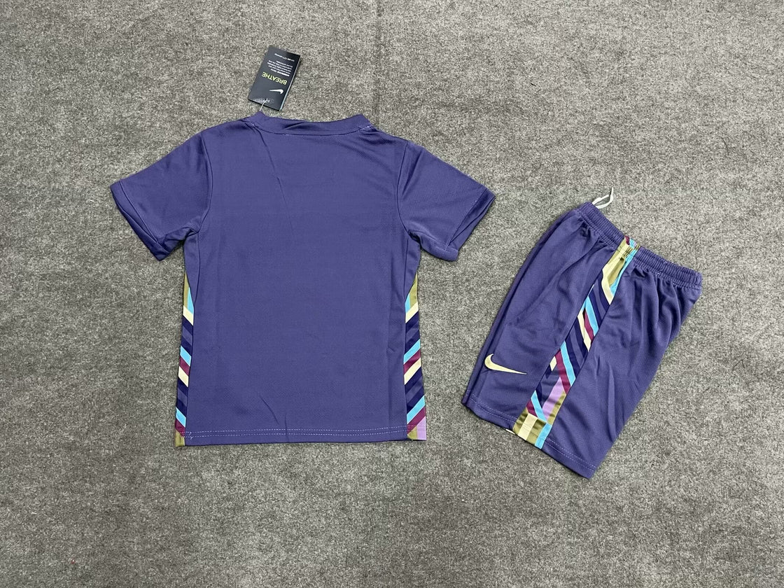 Kit Enfant Angleterre Extérieur 2024-2025