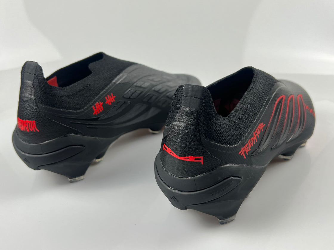 Predator Elite Laceless FG