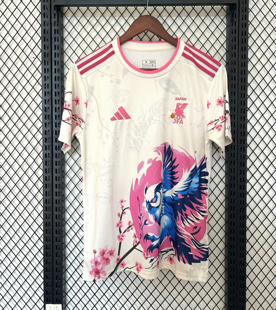 Maillot Japon Édition Spéciale Aigle Rose 2024-2025