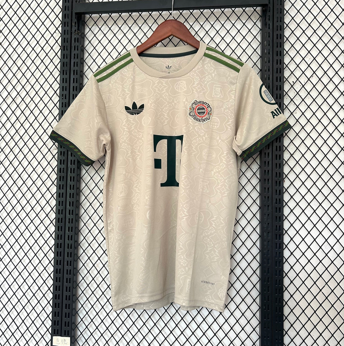 Maillot Bayern Munich Édition Spéciale Oktoberfest 2025-2026