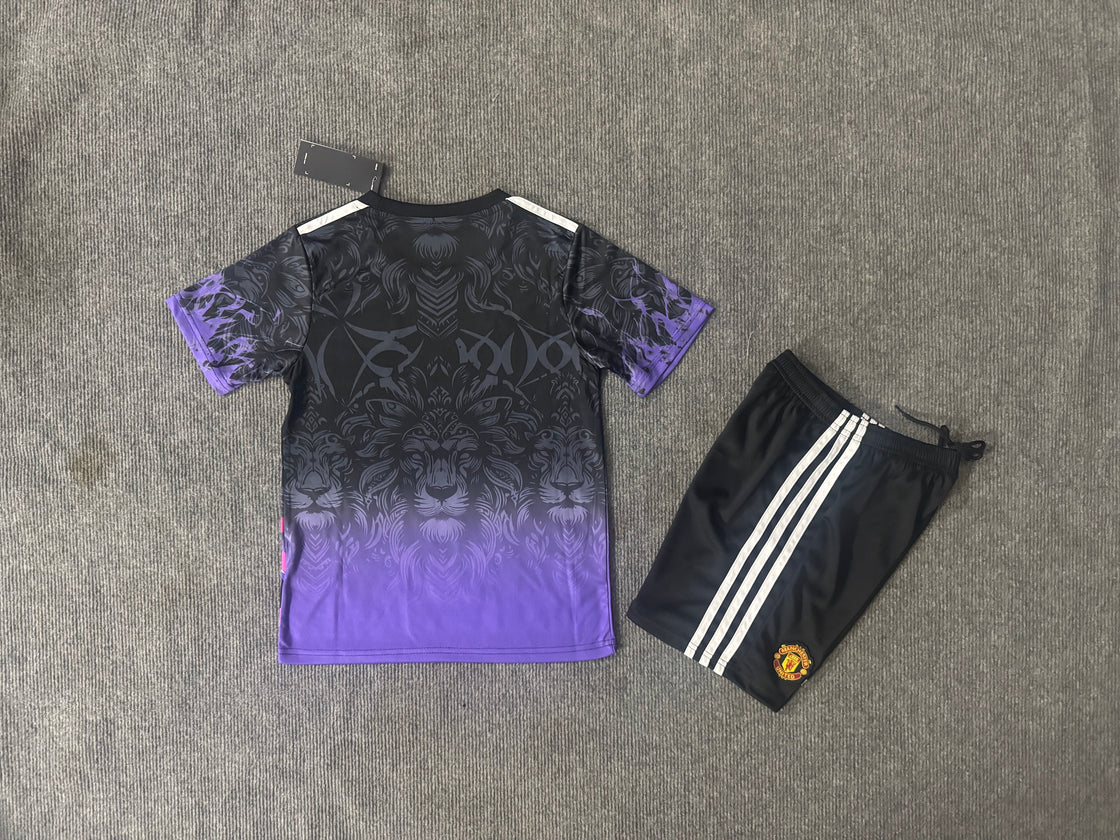 Kit Enfant Manchester United Force of Nature Lion Édition Spéciale 2025-2026