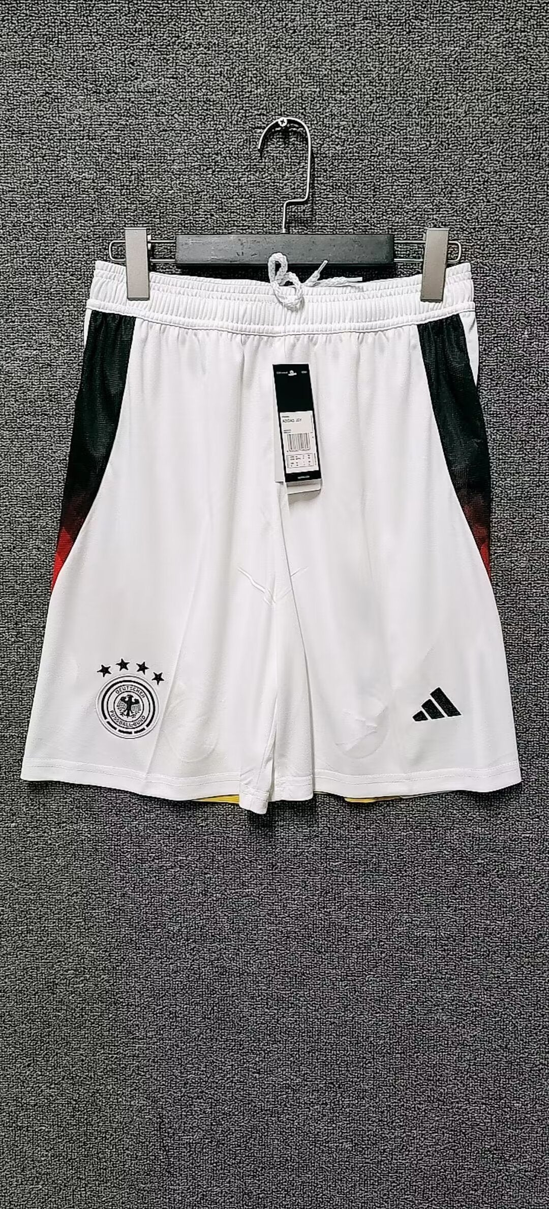 Short Germany Domicile 2024-2025