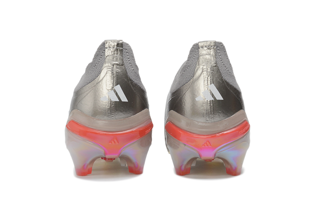Predator Elite LL Laceless FG