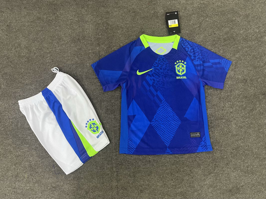 Kit Enfant Brésil Extérieur 2025-2026