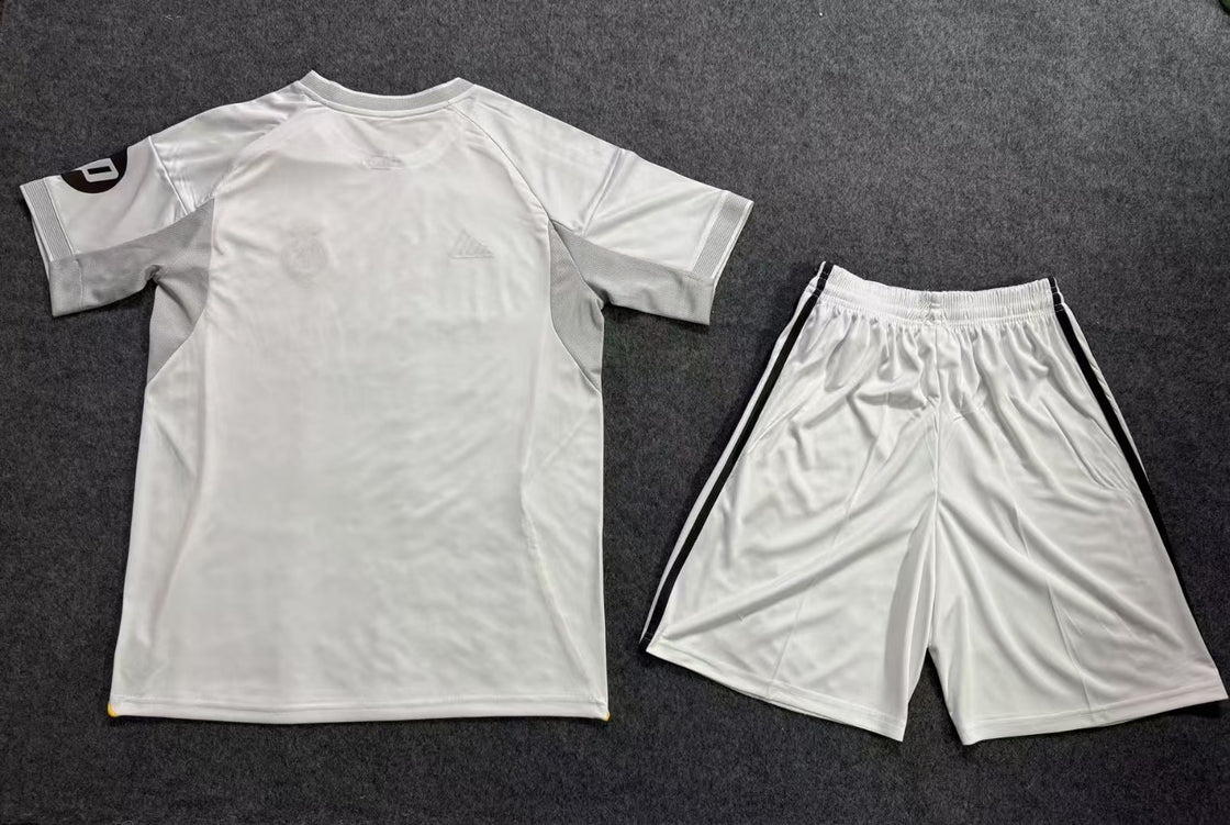 Kit Training Real Madrid 2025-2026