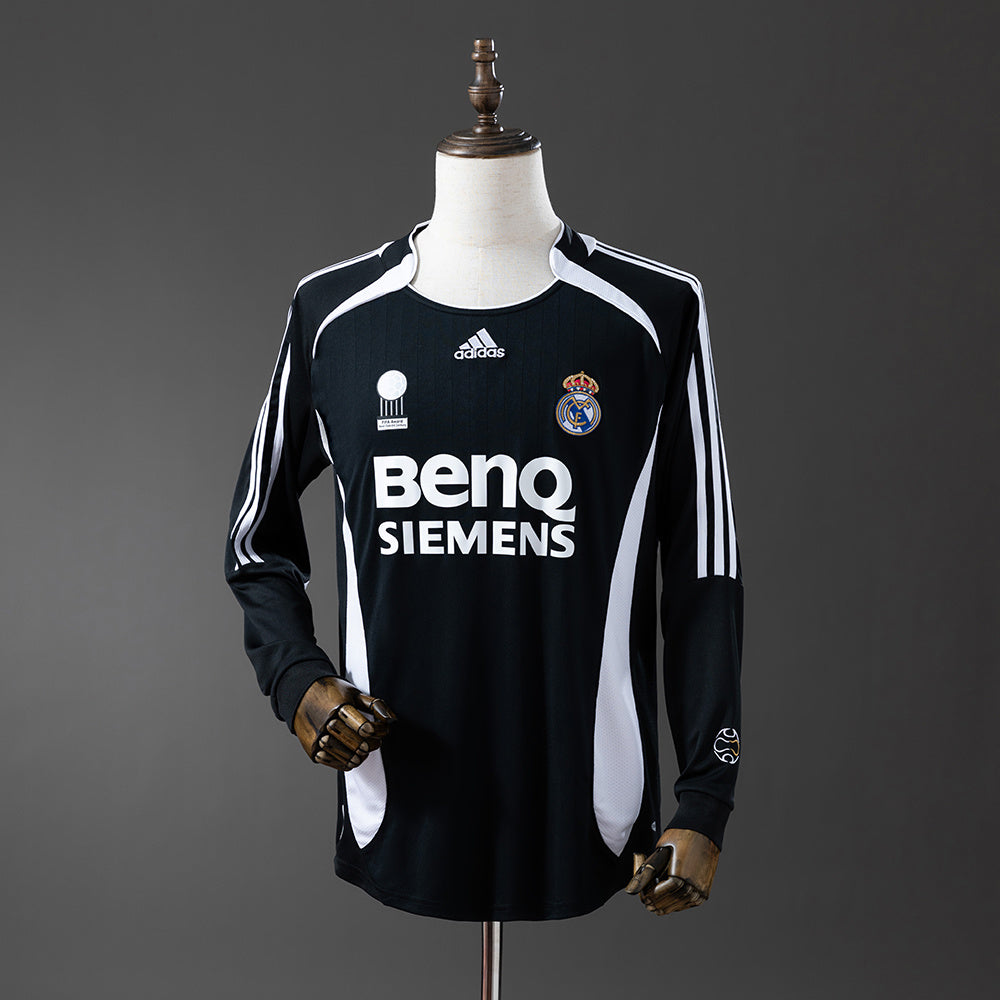 Maillot Rétro Manches Longues Real Madrid Third 2006-2007