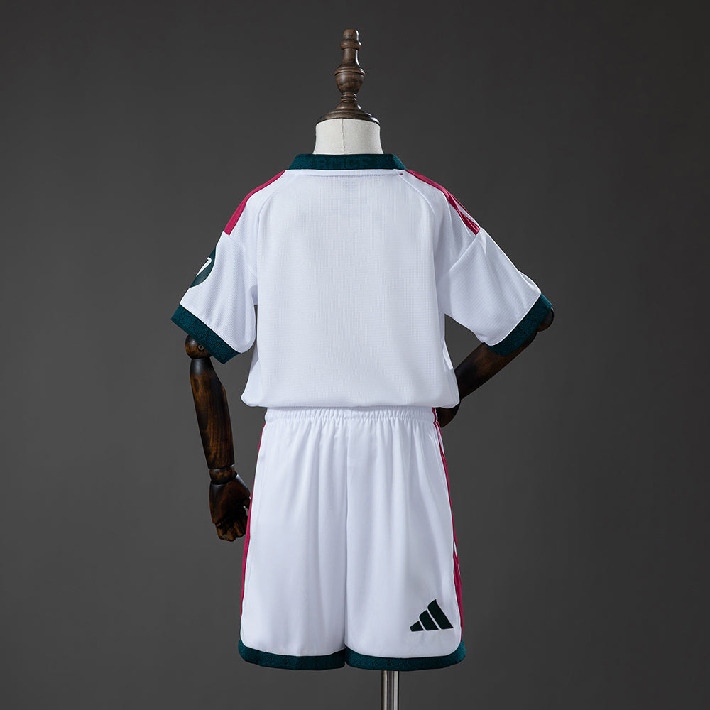 Kit Enfant Real Madrid Domicile 2026-2027