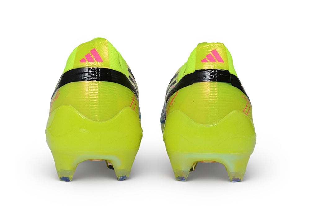 F50 Elite Laceless FG