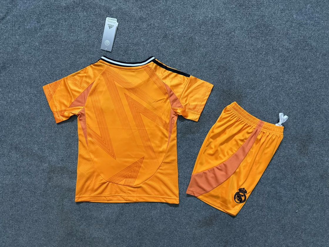 Kit Enfant Real Madrid Extérieur 2025-2026