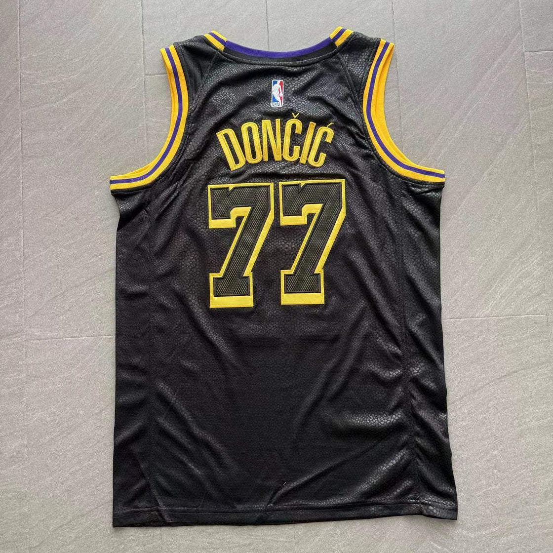 Maillot Los Angeles Lakers Luka Dončić 2024-2025