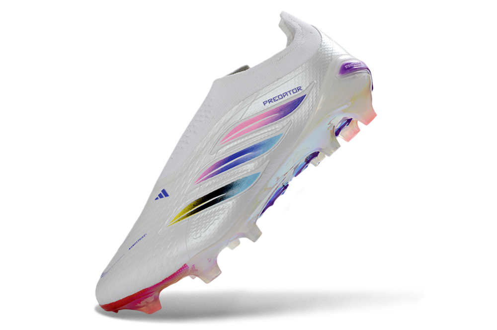 Predator Elite Tongue Laceless FG