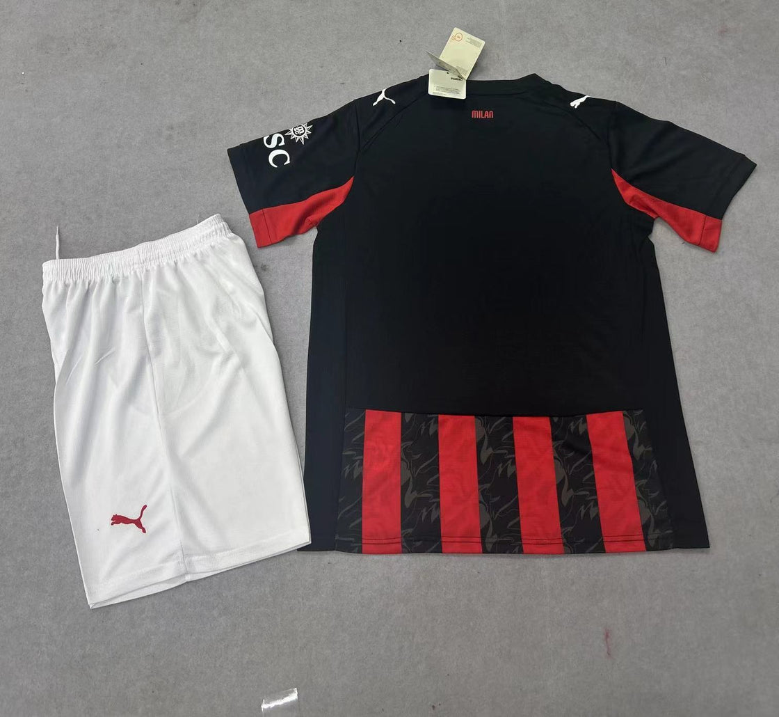 Kit Enfant AC Milan Domicile 2025-2026