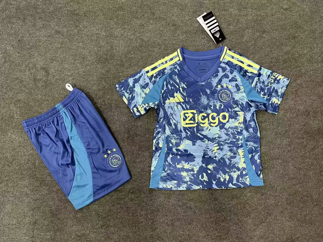 Kit Enfant Ajax Extérieur 2024-2025