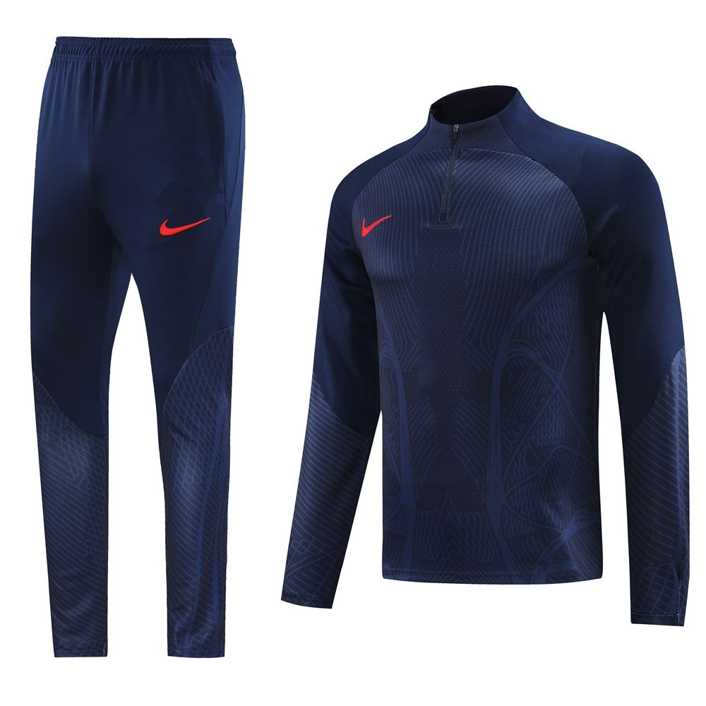 Kit Tracksuit NK 22