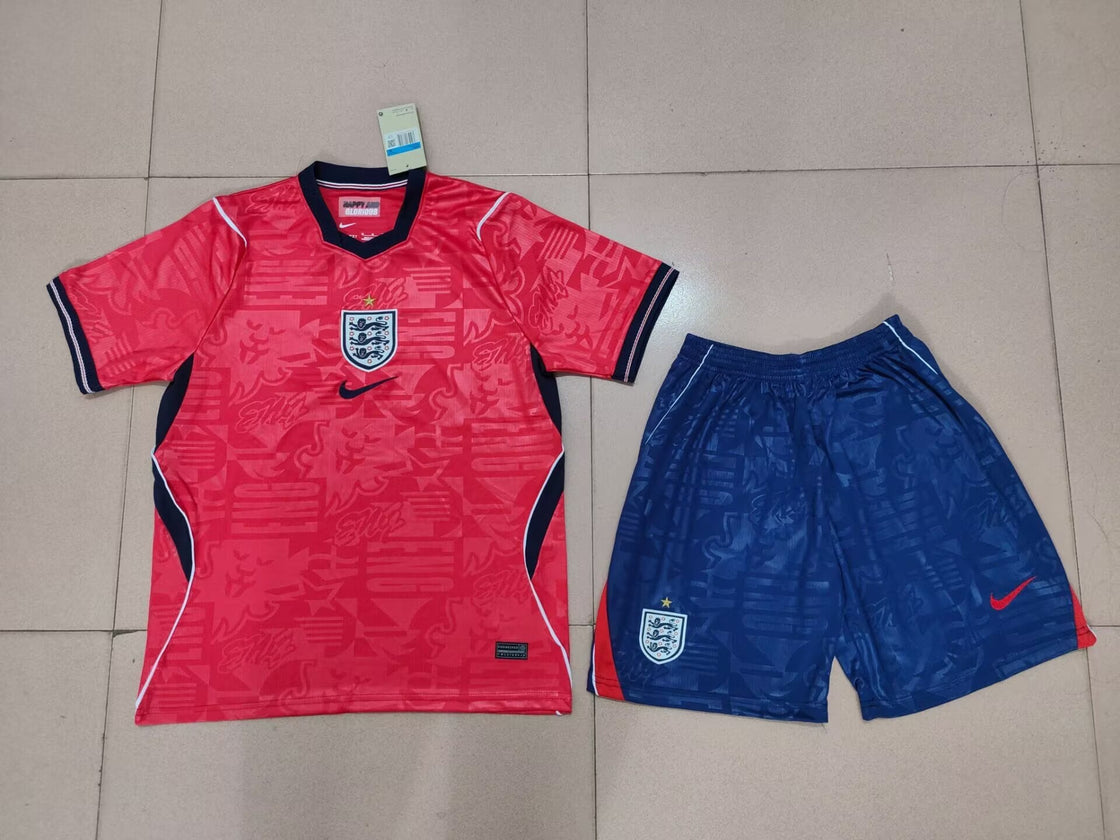 Kit Training England 2026-2027