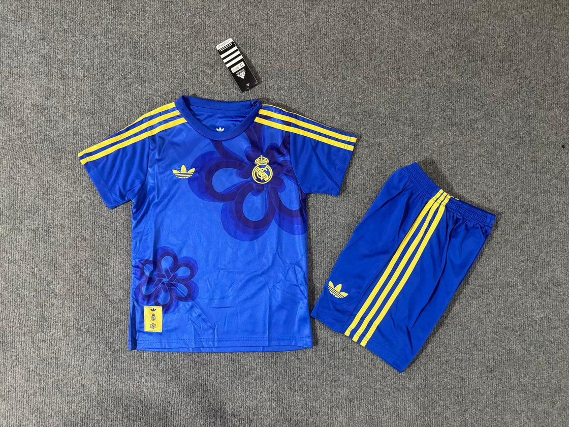 Kit Enfant Real Madrid Édition Spéciale 2025-2026